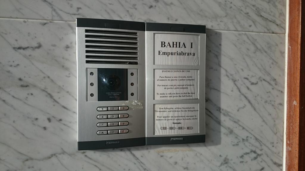 Apartamento Bahia I エンプリアブラバ エクステリア 写真